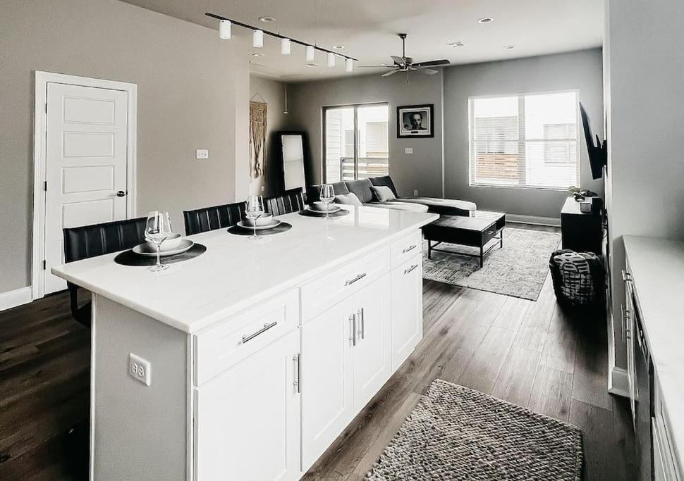 New Luxury Townhome Youngsville Εξωτερικό φωτογραφία